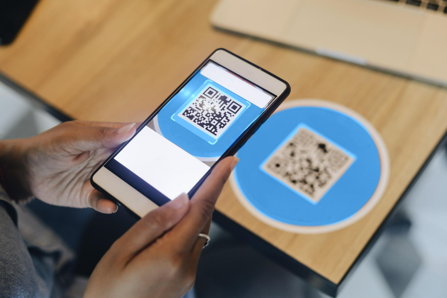 QR codes as the new face of loyalty programs in eateries