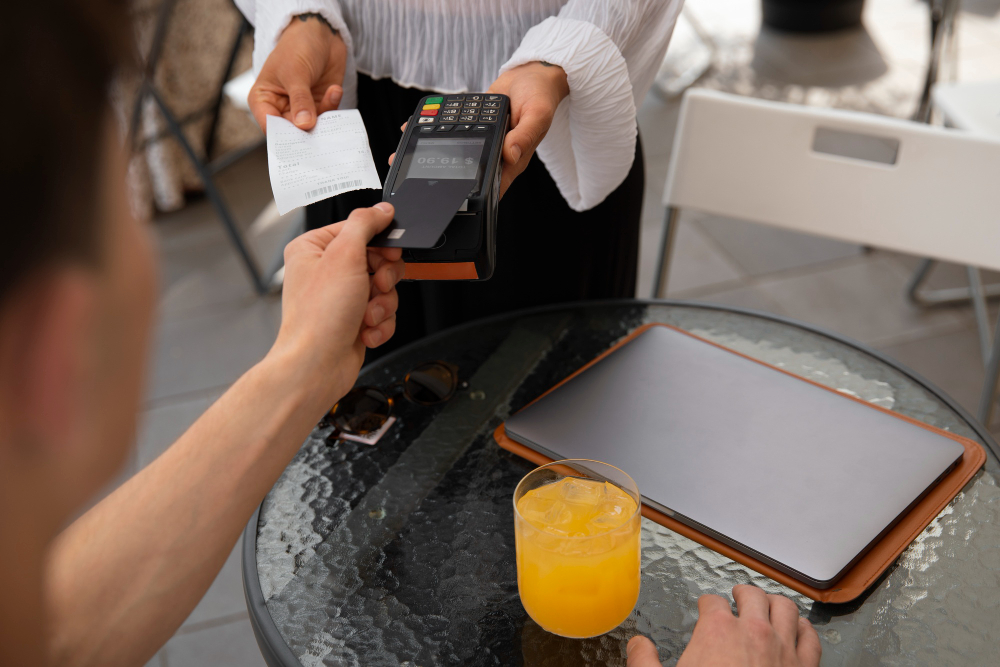 6 Best OrderYOYO Alternatives for UK Hospitality Brands