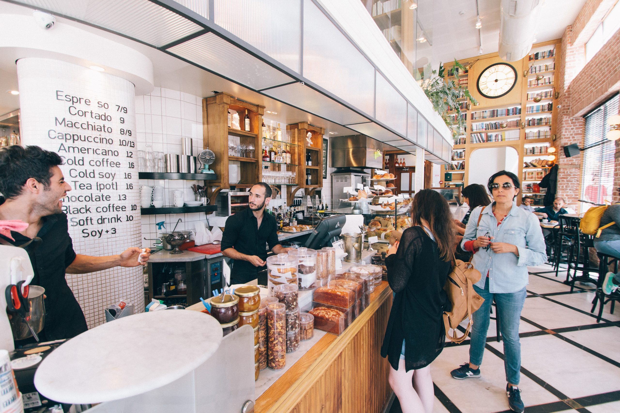 Boosting customer loyalty: Creative ideas for UK Hospitality SMEs